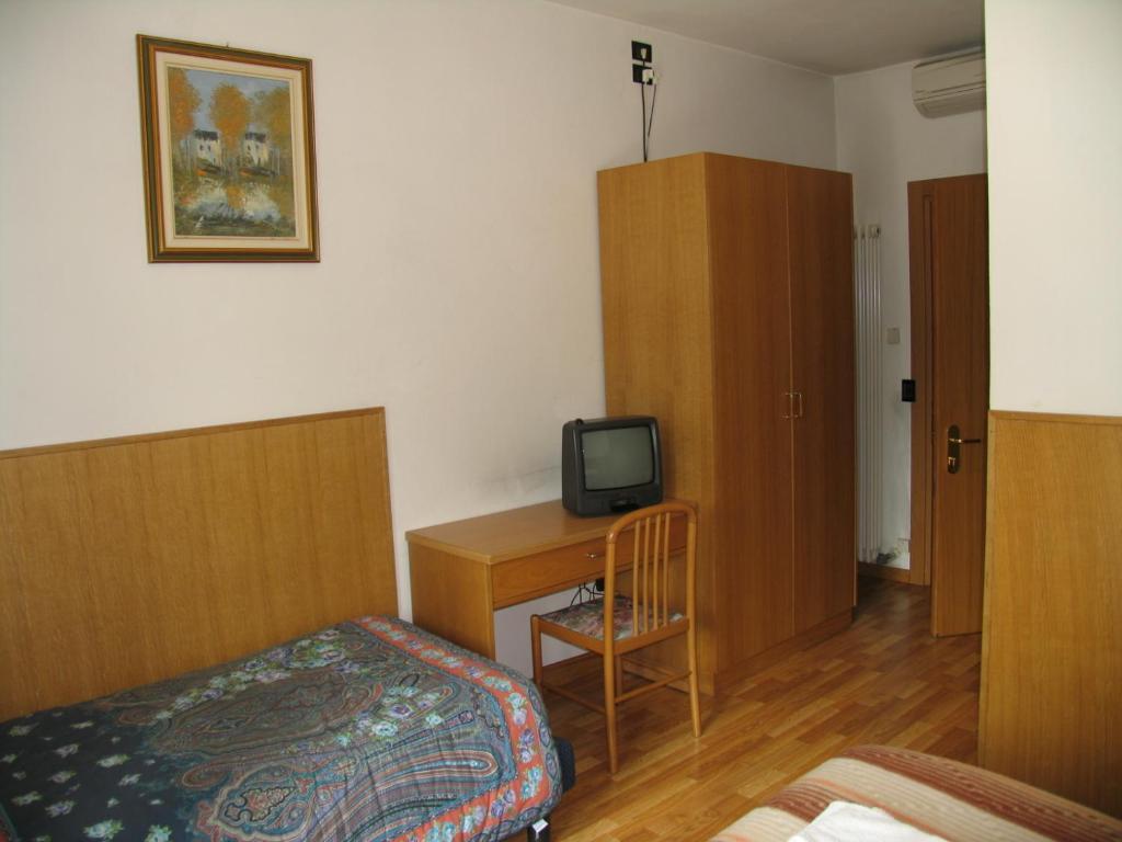 Hotel Oasi Trento Exterior photo