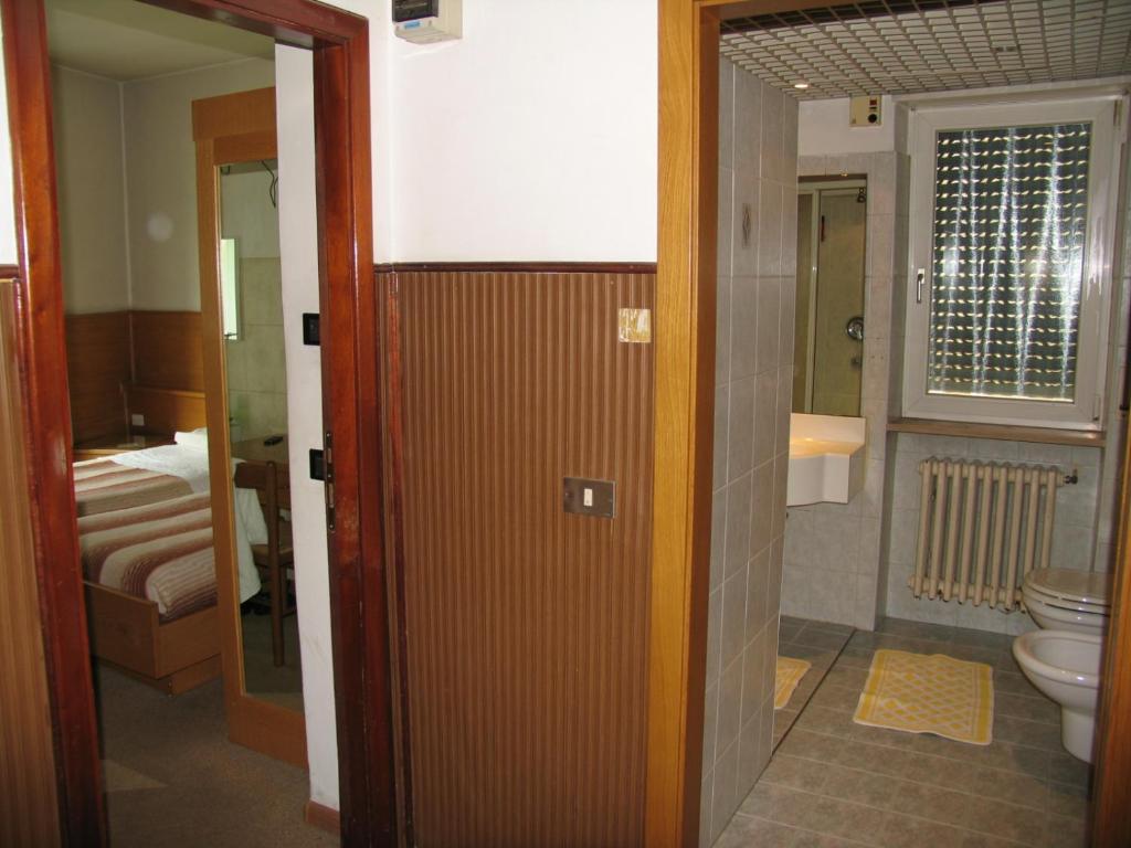 Hotel Oasi Trento Exterior photo